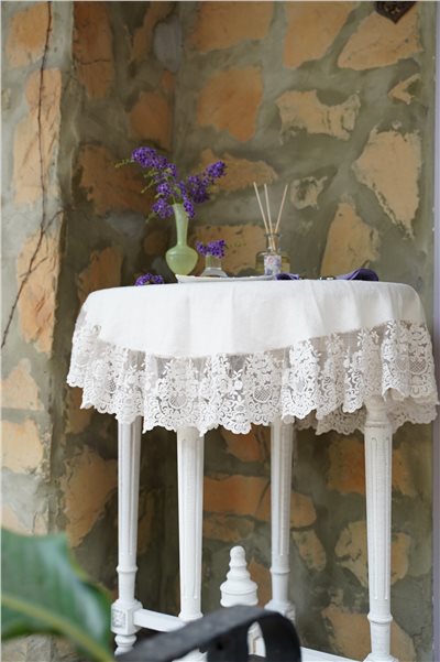 { CHEZ MOI } ∞圓形亞麻蕾絲桌巾 90cm (3色）