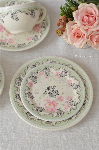 { Gienfrance }∞ LADUREE 聯名款 點心盤 12.8cm