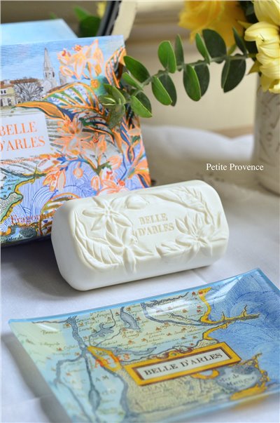 { Fragonard } ∞ Belle de Grasse ∞美麗亞爾 精油皂+皂盤組