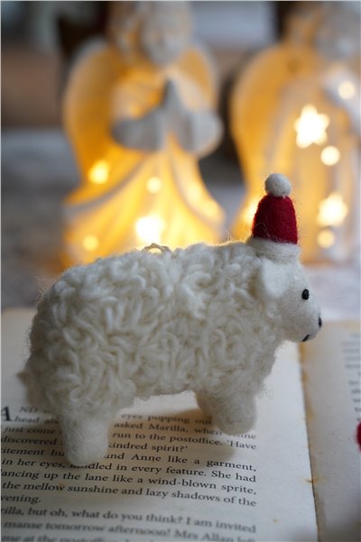 { 英國手工羊毛氈 } ∞ 綿羊掛飾