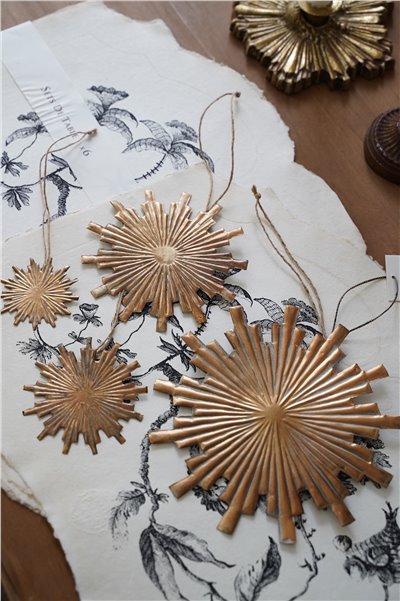 {Meric Louis } ∞ 太陽掛飾（4入)