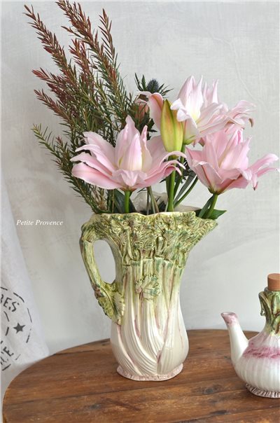 { VIRGINIA CASA }∞ CLOROF. 芹菜水壺