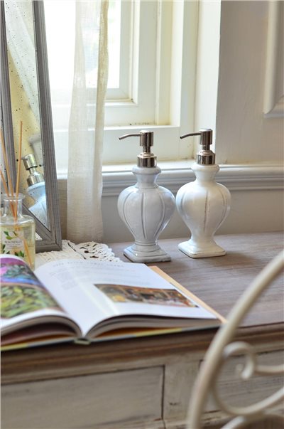 { VIRGINIA CASA }∞ITALICA給皂器 2色